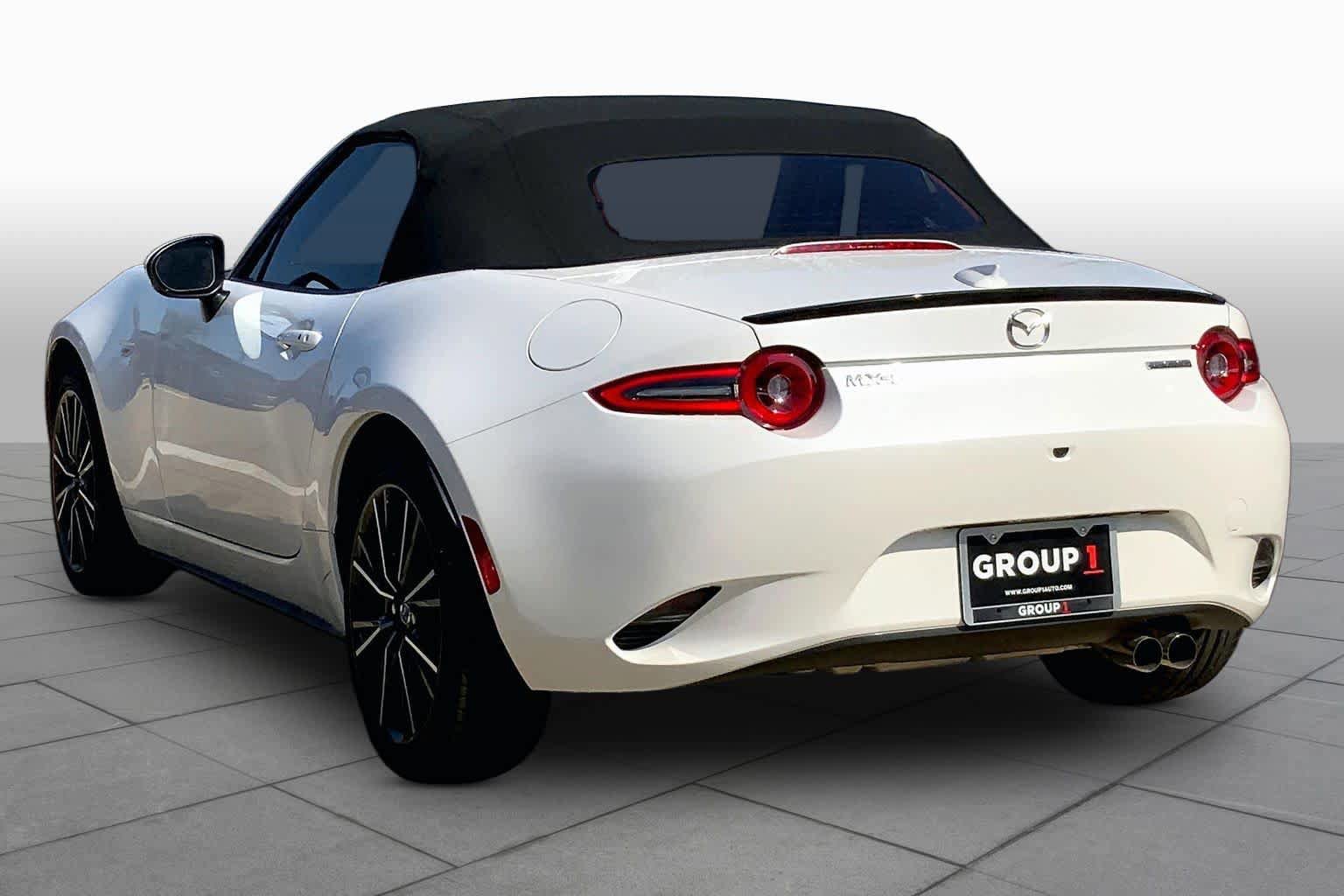 New 2025 MAZDA MX-5 Miata Grand Touring RWD image 12