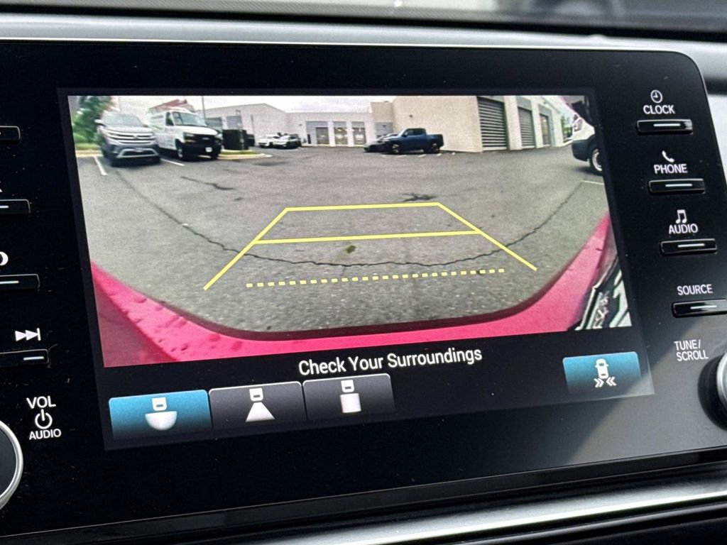 Used 2019 Honda Accord EX image 15