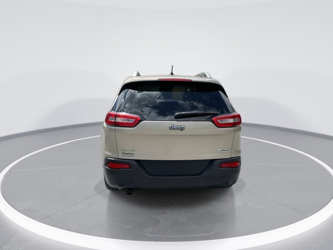 Used 2014 Jeep Cherokee Latitude AWD/4WD image 16