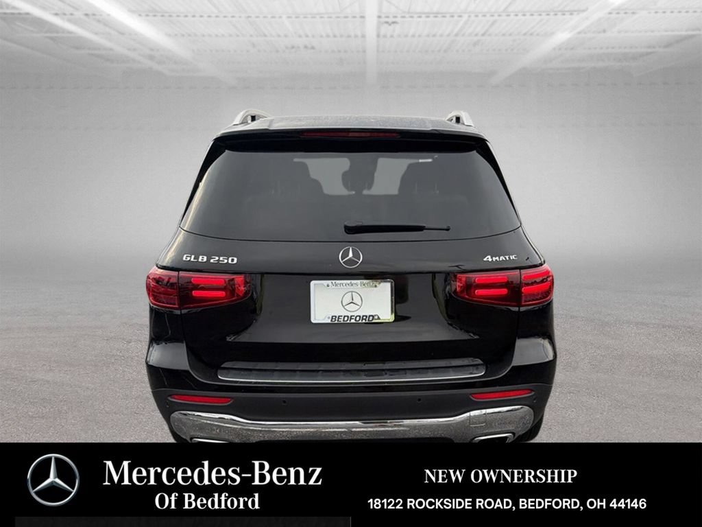 New 2026 Mercedes-Benz GLB 250 4MATIC image 5