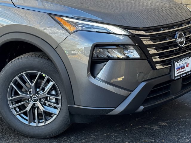 New 2026 Nissan Rogue S image 3