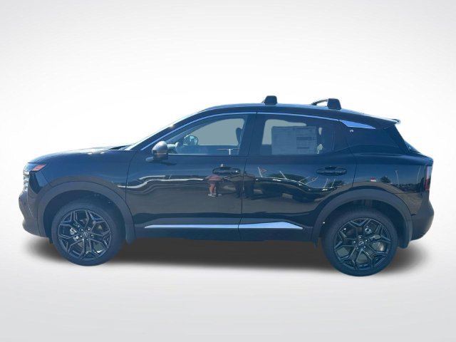 New 2027 Nissan Kicks SR FWD image 6