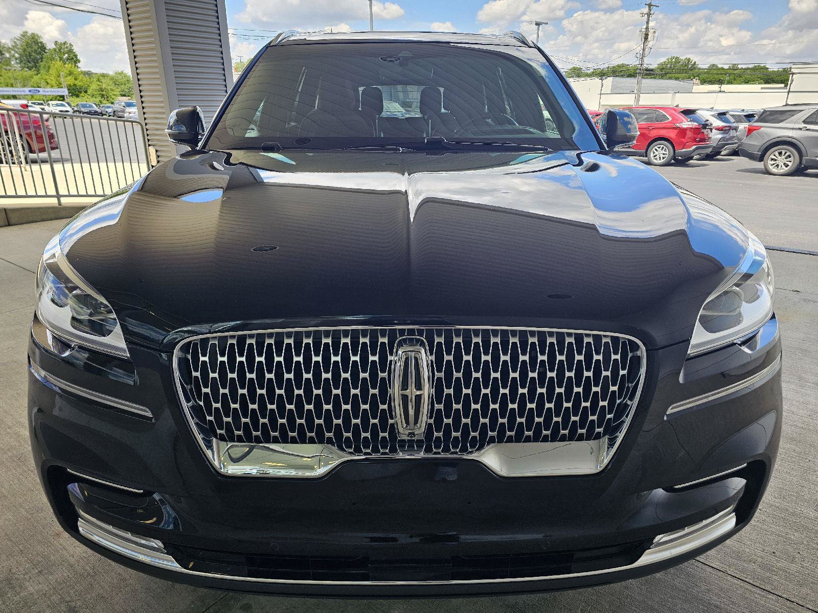 Used 2021 Lincoln Aviator Reserve w/ Equipment Group 201A AWD/4WD image 8