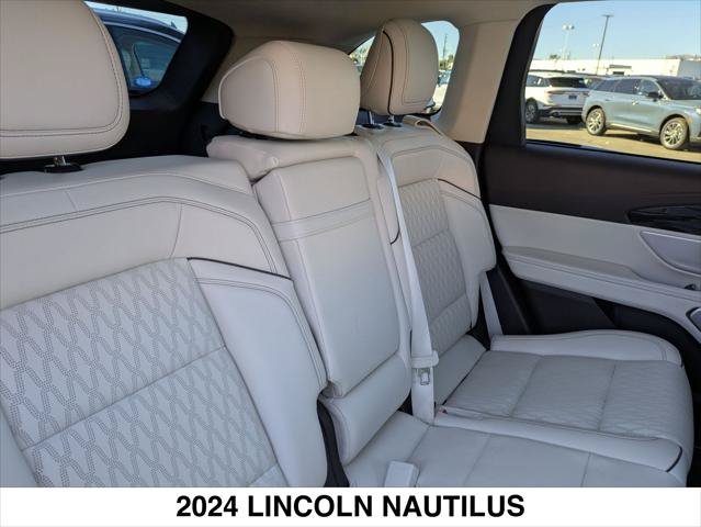 Used 2024 Lincoln Nautilus Black Label w/ Jet Appearance Package (87T) AWD/4WD image 26