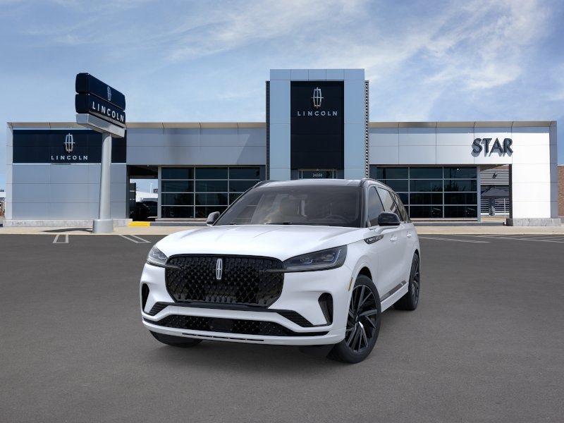 New 2025 Lincoln Aviator Black Label w/ Black Label Special Edition AWD/4WD image 2