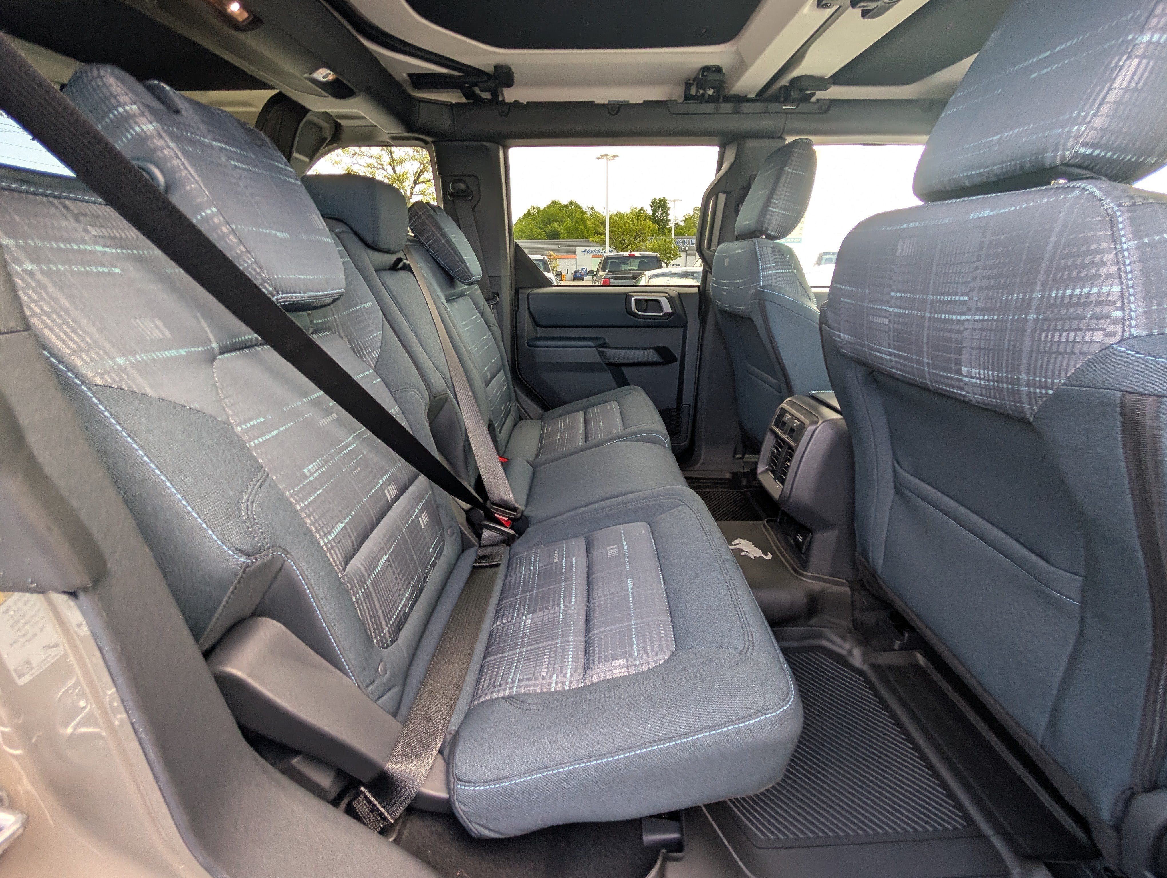 New 2026 Ford Bronco Heritage Edition AWD/4WD image 7