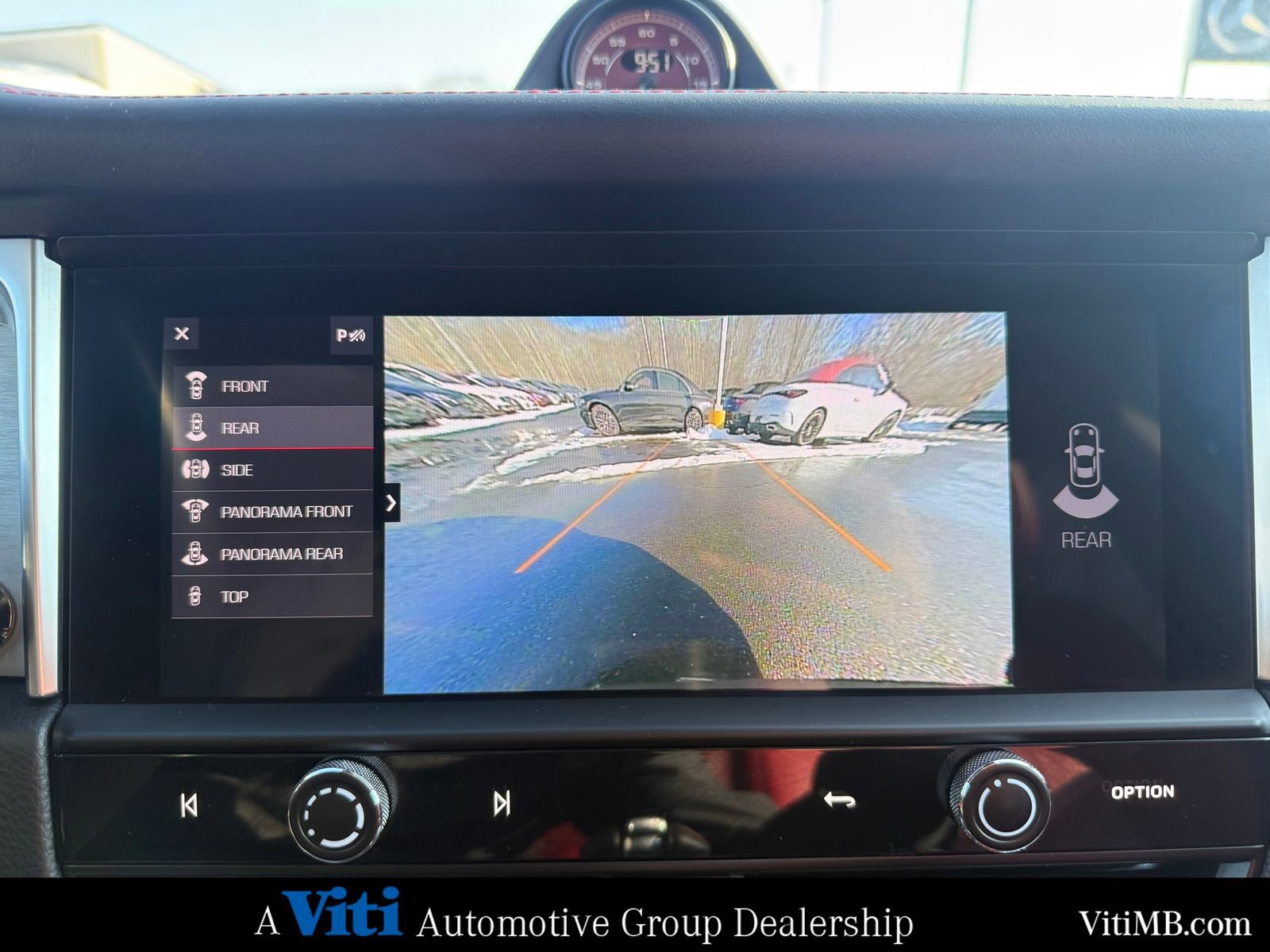 Used 2024 Porsche Macan S image 34