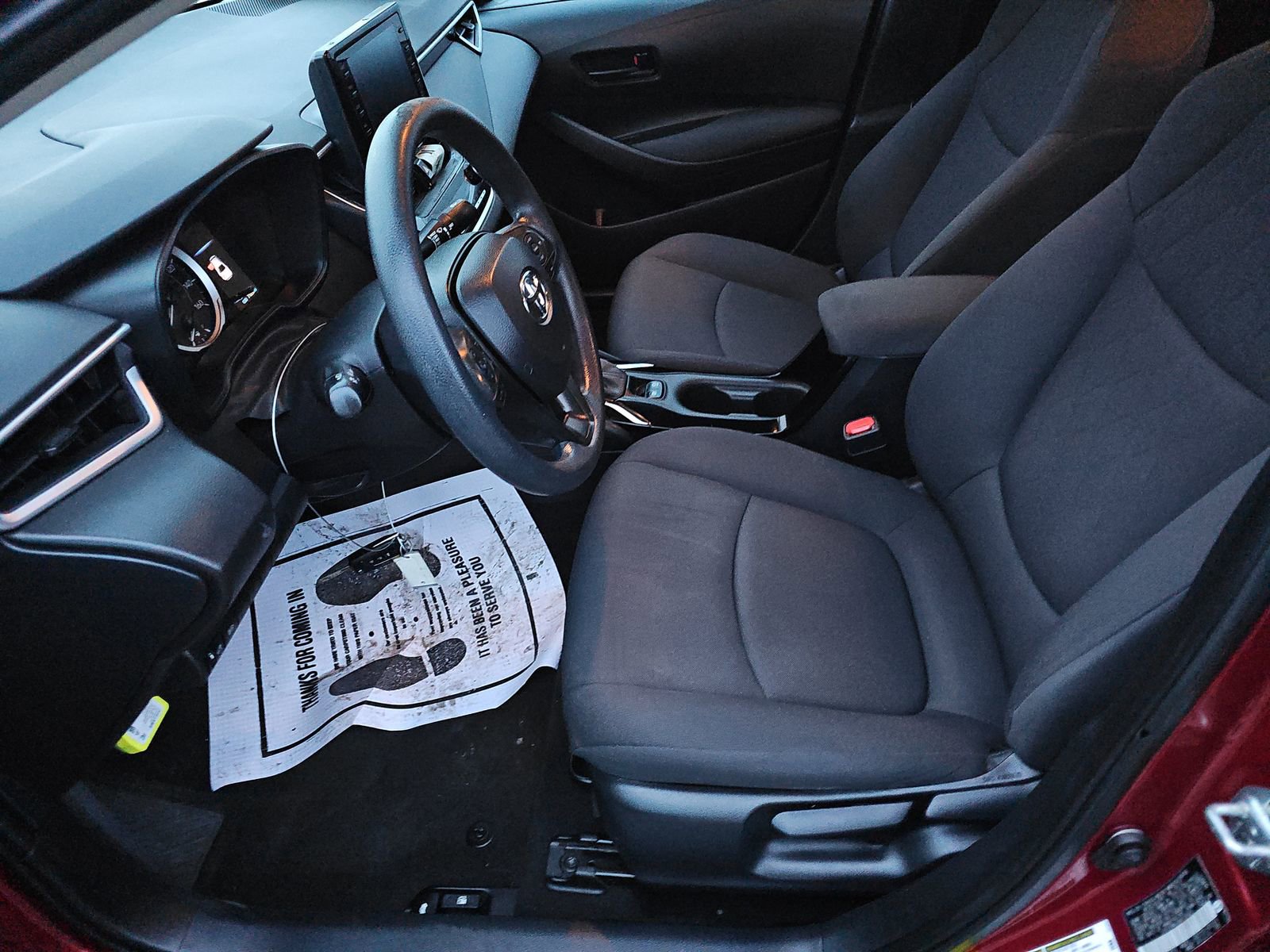 Used 2022 Toyota Corolla LE image 13