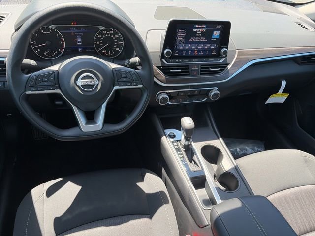 New 2026 Nissan Altima 2.5 SV FWD image 12