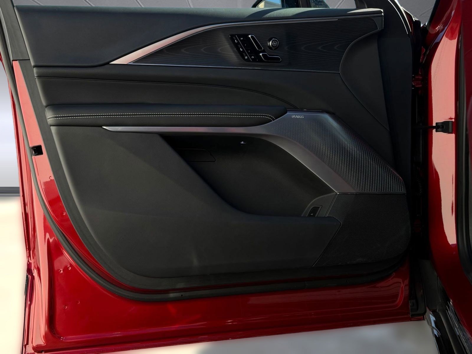 New 2026 Cadillac Lyriq V image 20