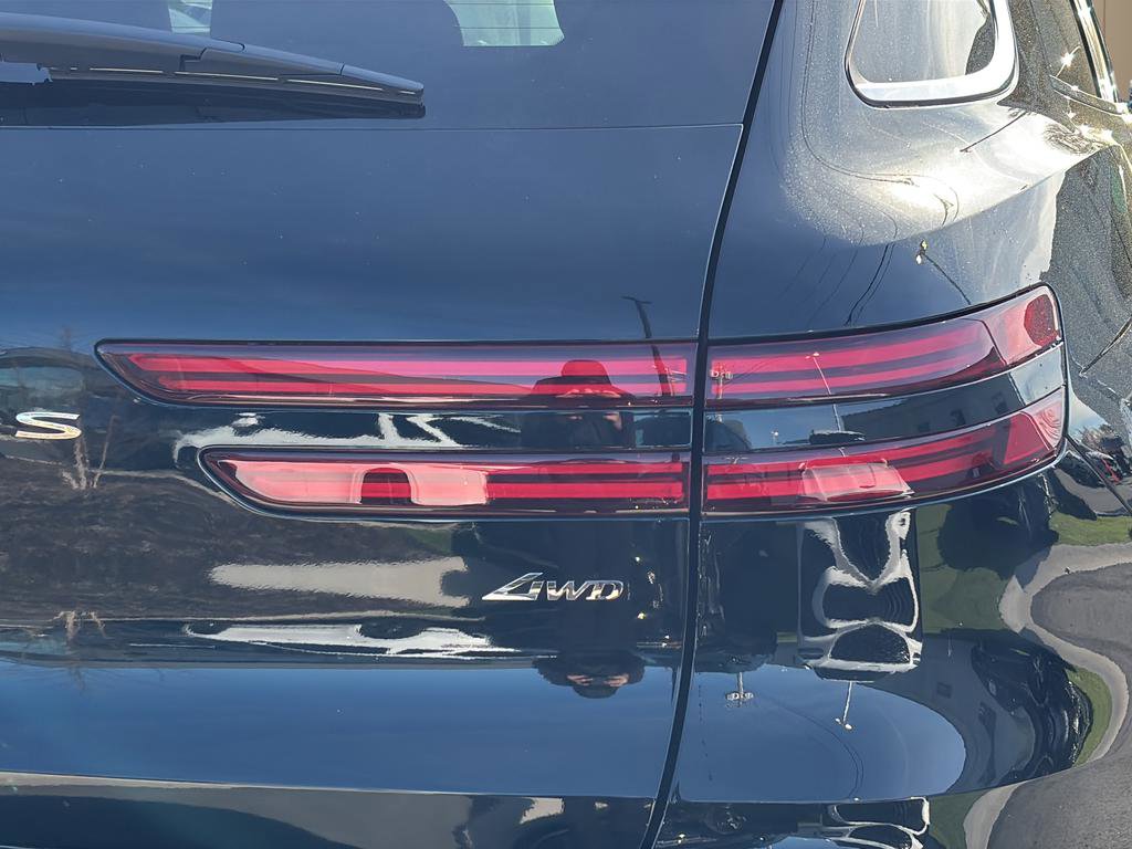 Used 2026 Genesis GV70 2.5T image 13