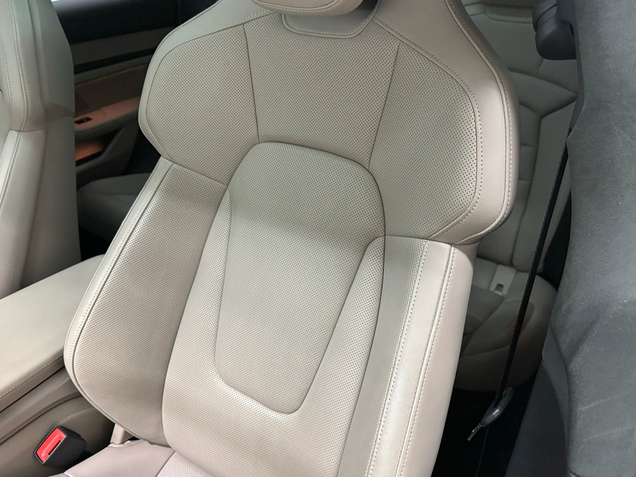 Used 2023 Porsche Taycan GTS AWD/4WD image 35