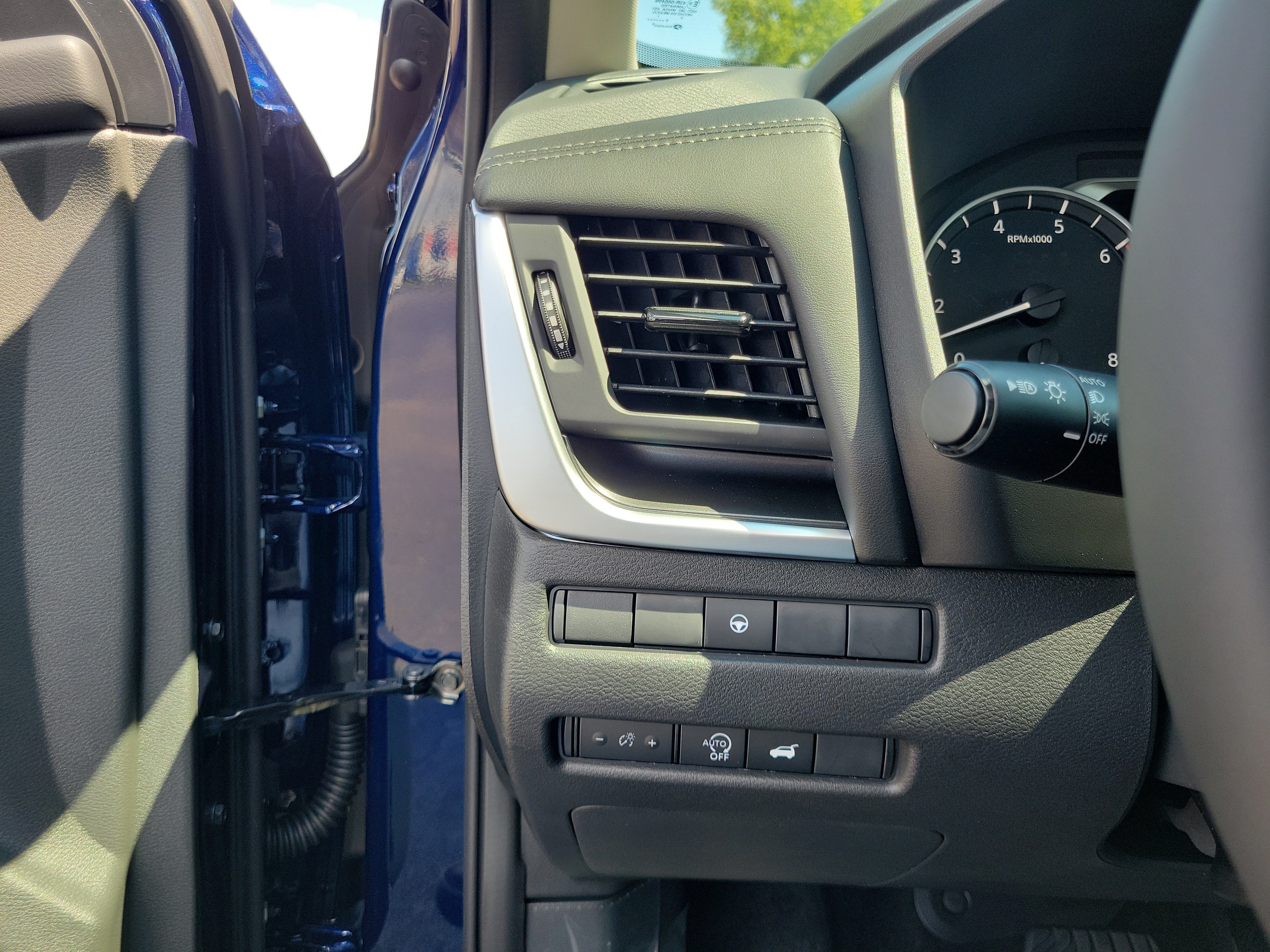 New 2026 Nissan Rogue Dark Armor AWD/4WD image 20