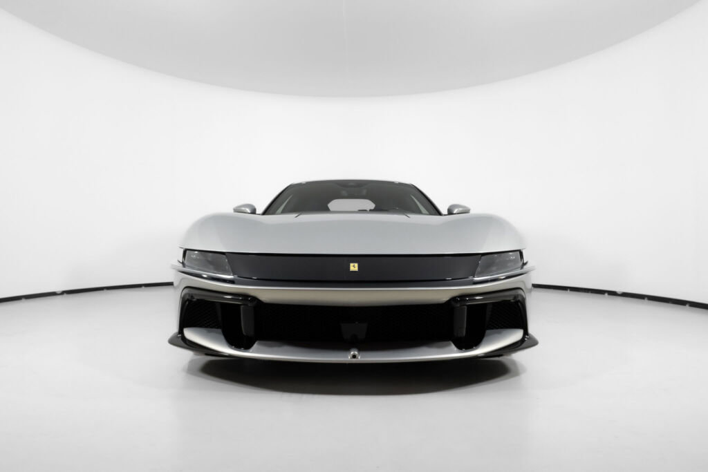 Used 2025 Ferrari 12Cilindri image 13