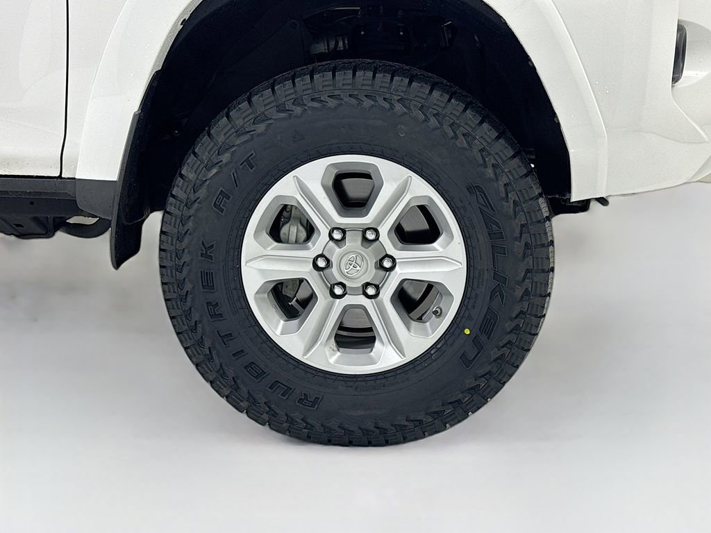 Used 2019 Toyota 4Runner SR5 image 26