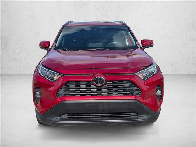Used 2019 Toyota RAV4 XLE Premium FWD image 2