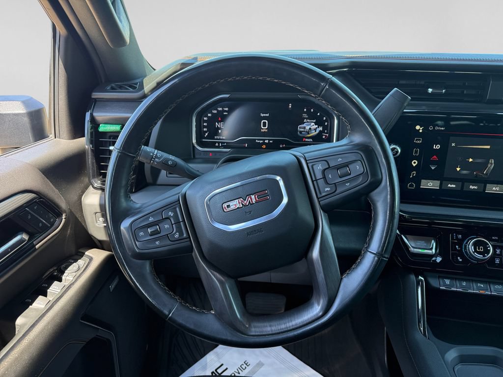 Used 2024 GMC Sierra 2500 AT4 w/ AT4 Preferred Package AWD/4WD image 15