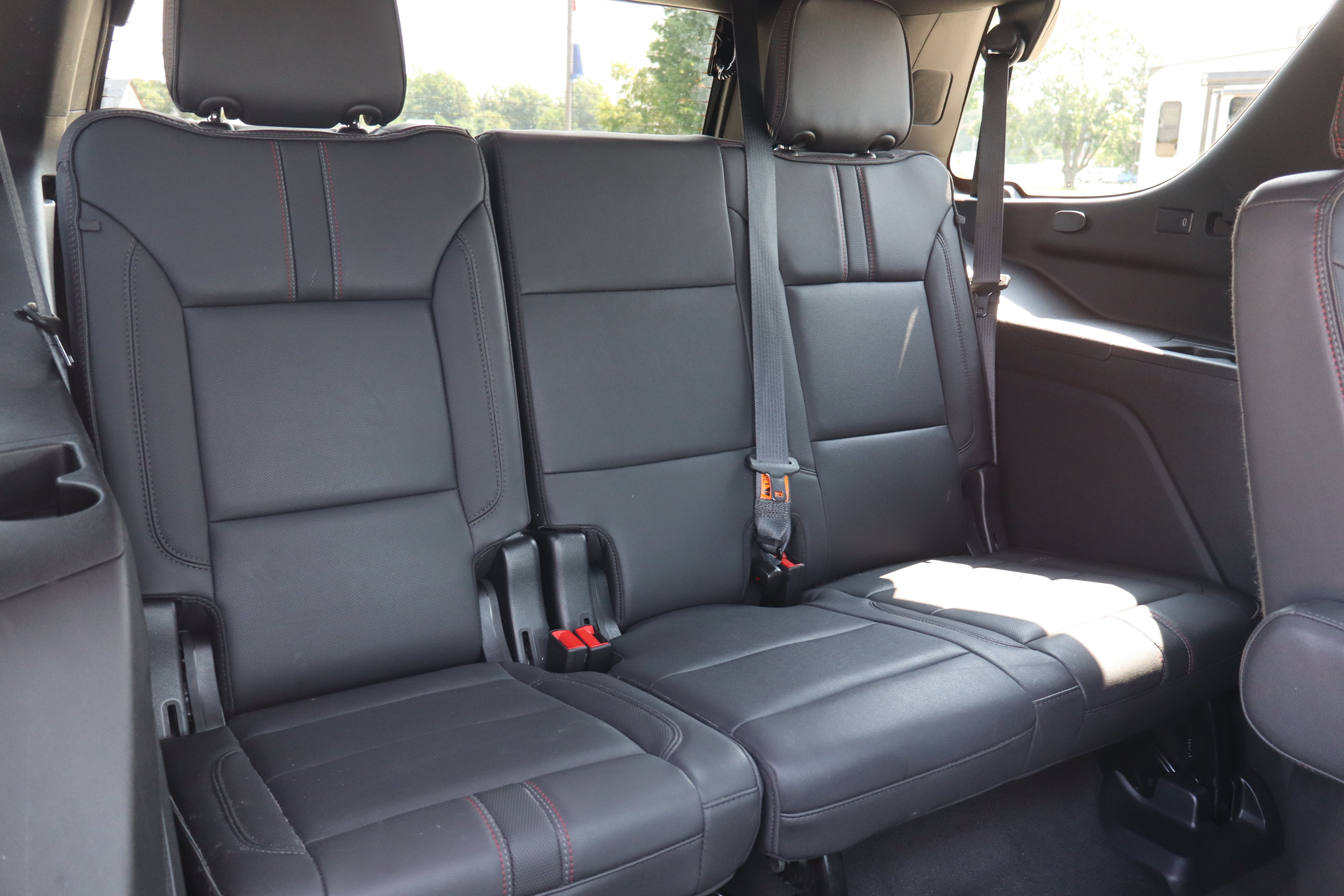 Used 2023 Chevrolet Tahoe RST w/ Luxury Package AWD/4WD image 12