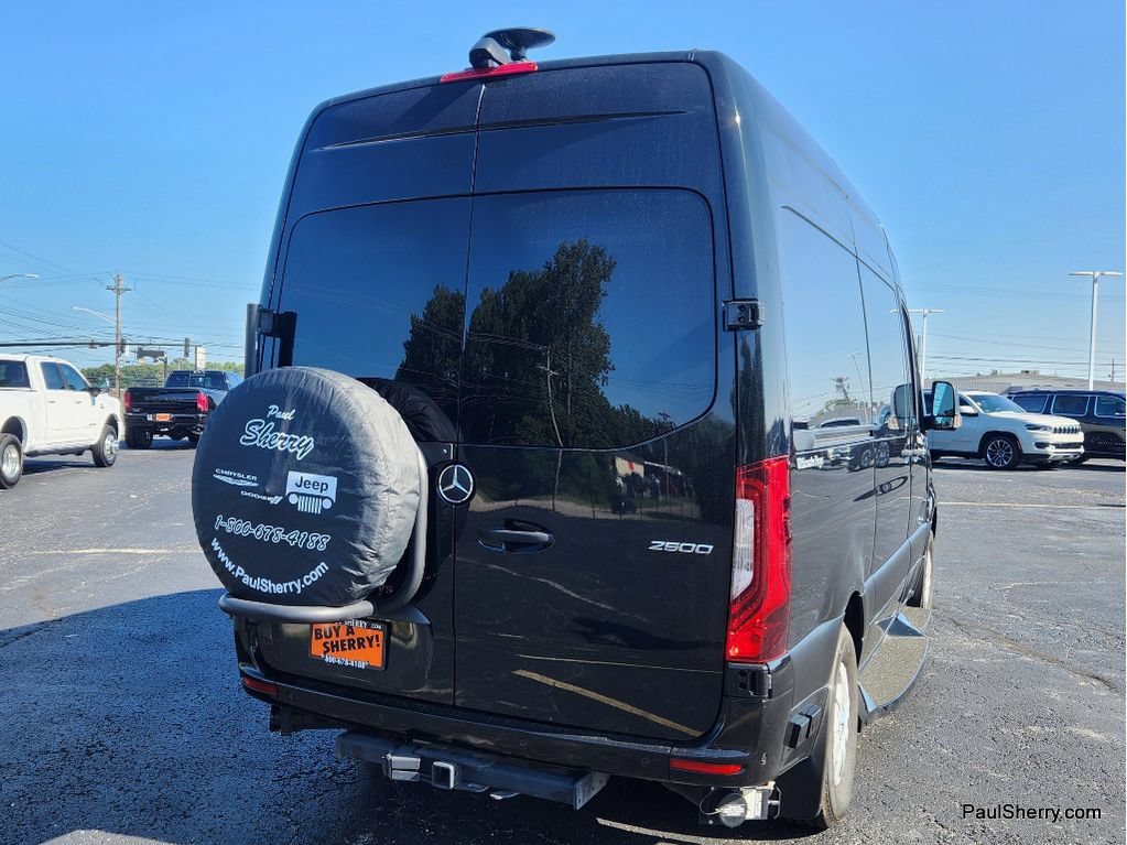 Used 2020 Mercedes-Benz Sprinter 2500 image 17