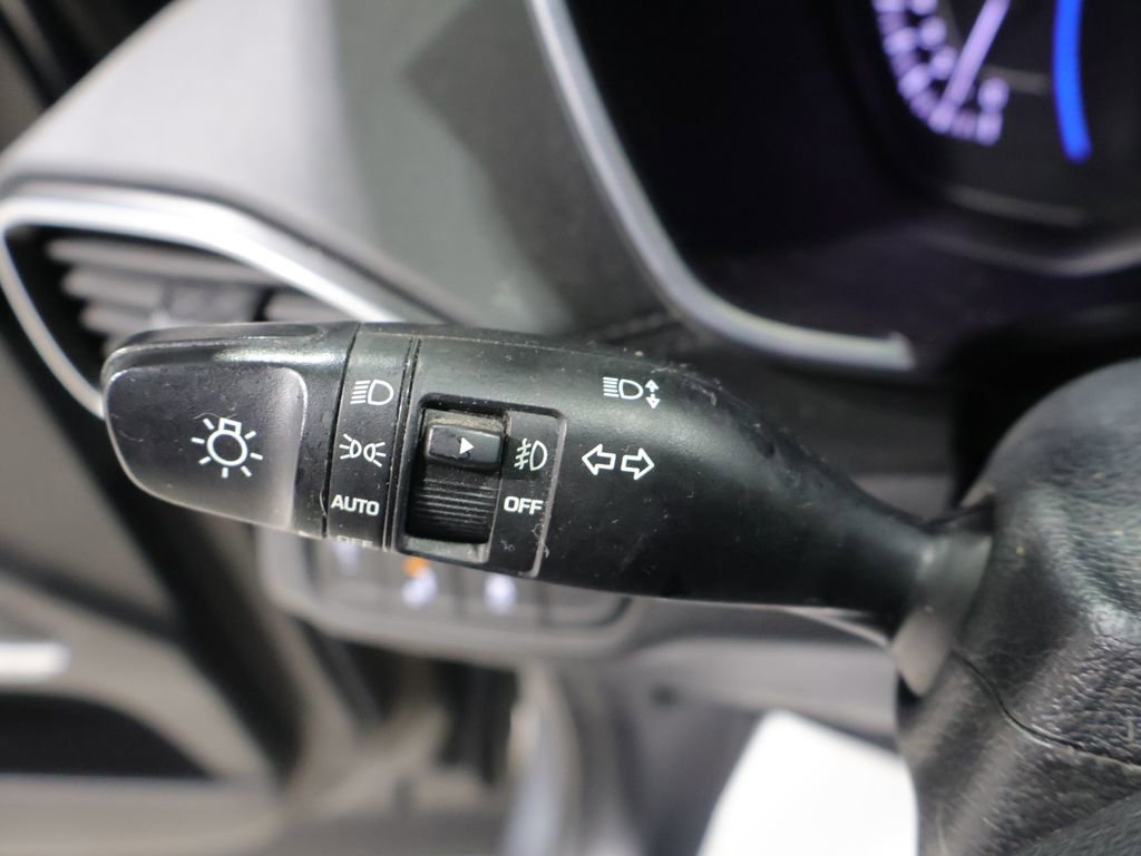 Used 2020 Hyundai Santa Fe Limited AWD/4WD image 38