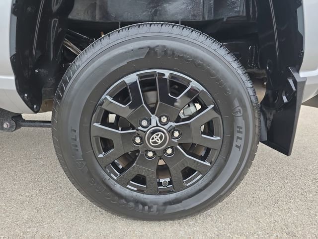 Used 2024 Toyota Tacoma SR5 image 33