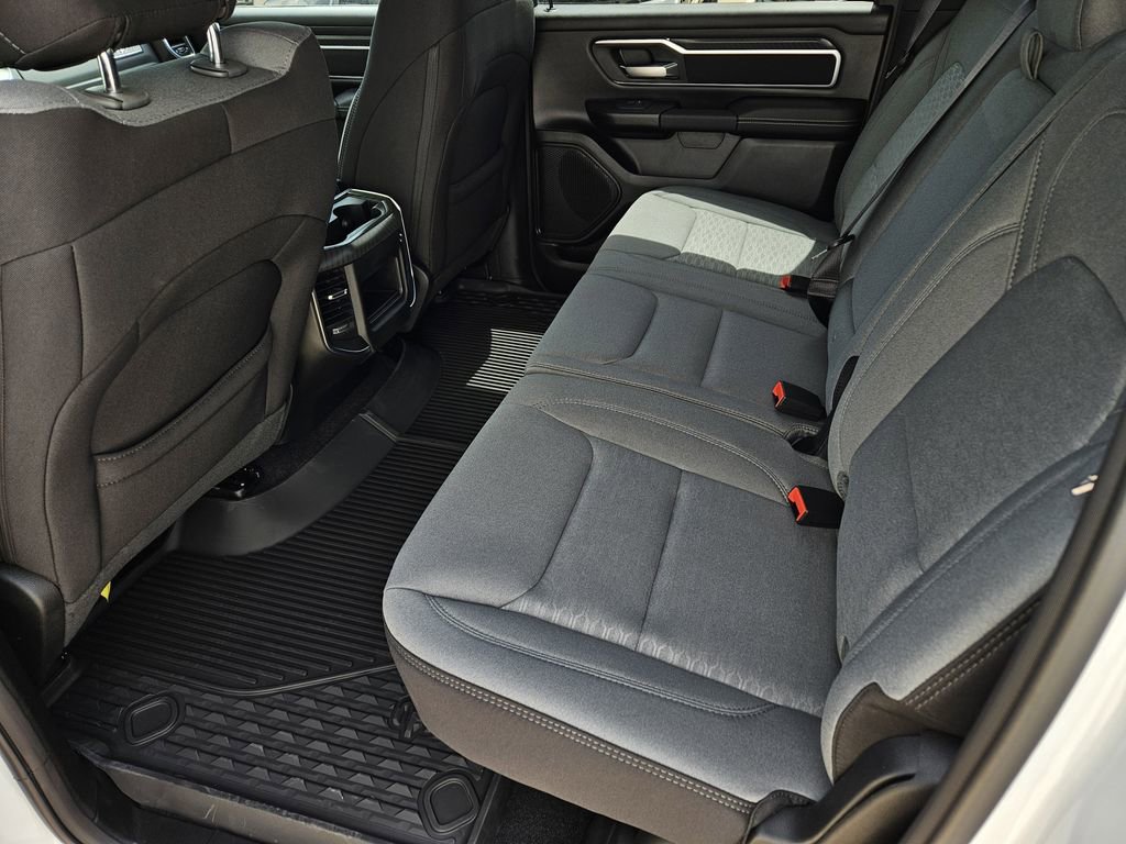 New 2026 RAM 1500 4x4 Crew Cab image 10