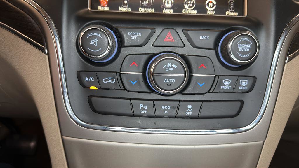 Used 2015 Jeep Grand Cherokee Overland image 28