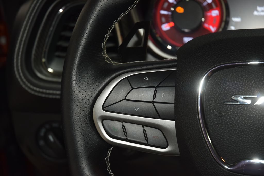 Used 2022 Dodge Challenger SRT Hellcat w/ Plus Package RWD image 35