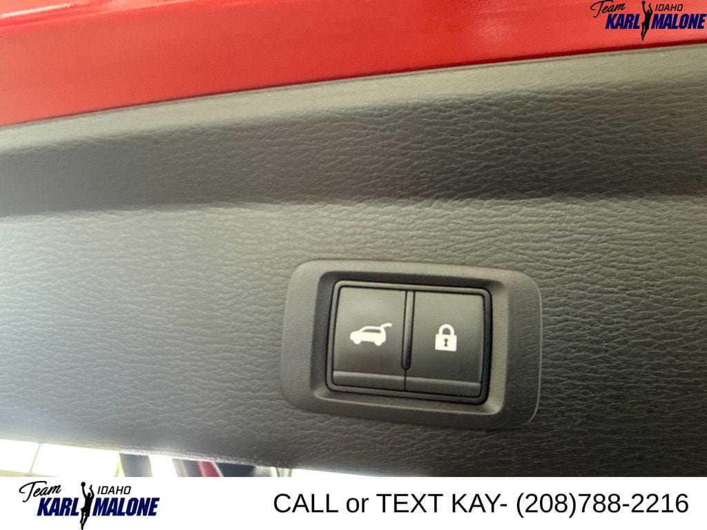 Used 2025 Mitsubishi Outlander SE AWD/4WD image 21