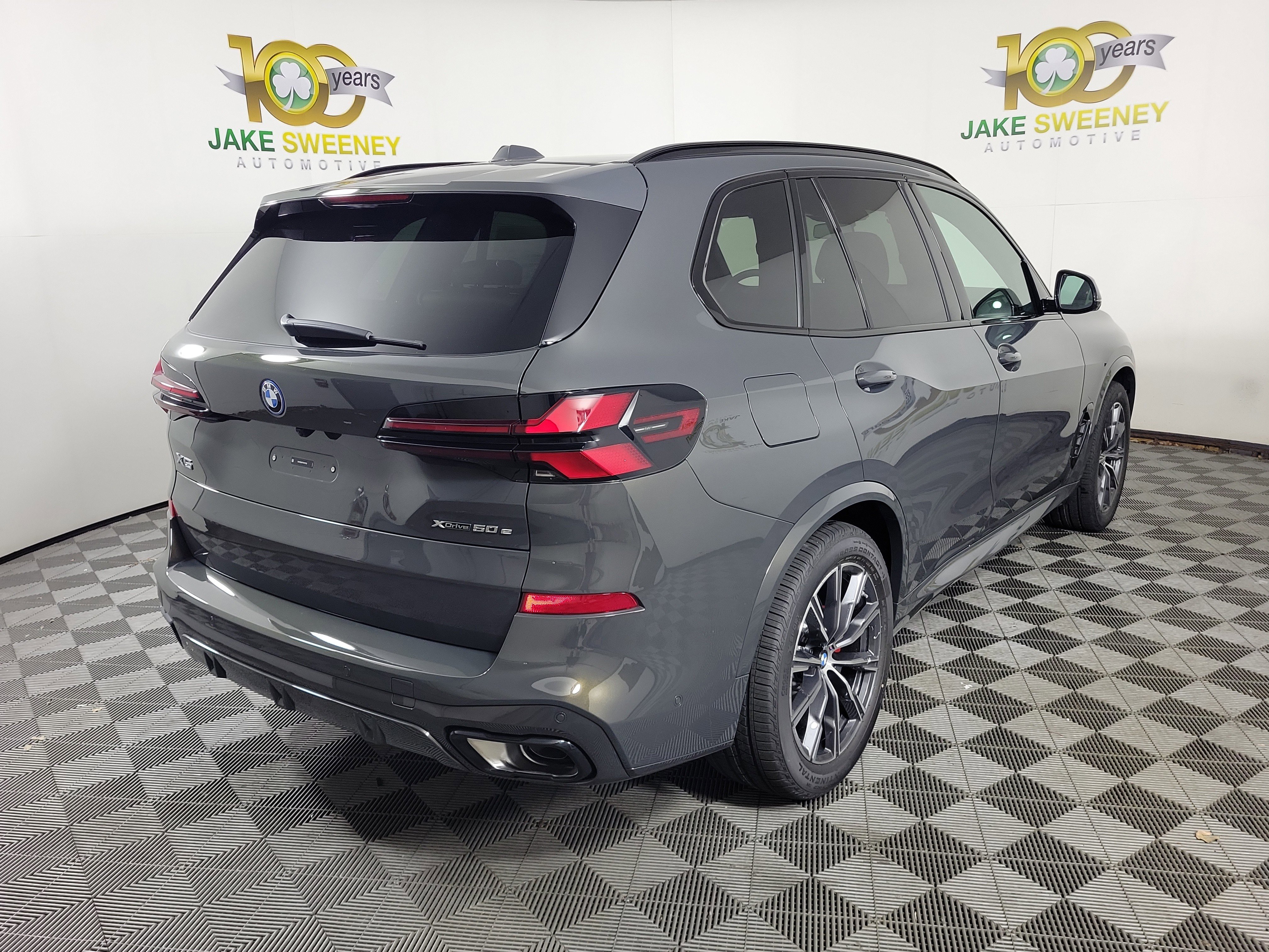 New 2026 BMW X5 xDrive50e AWD/4WD image 7