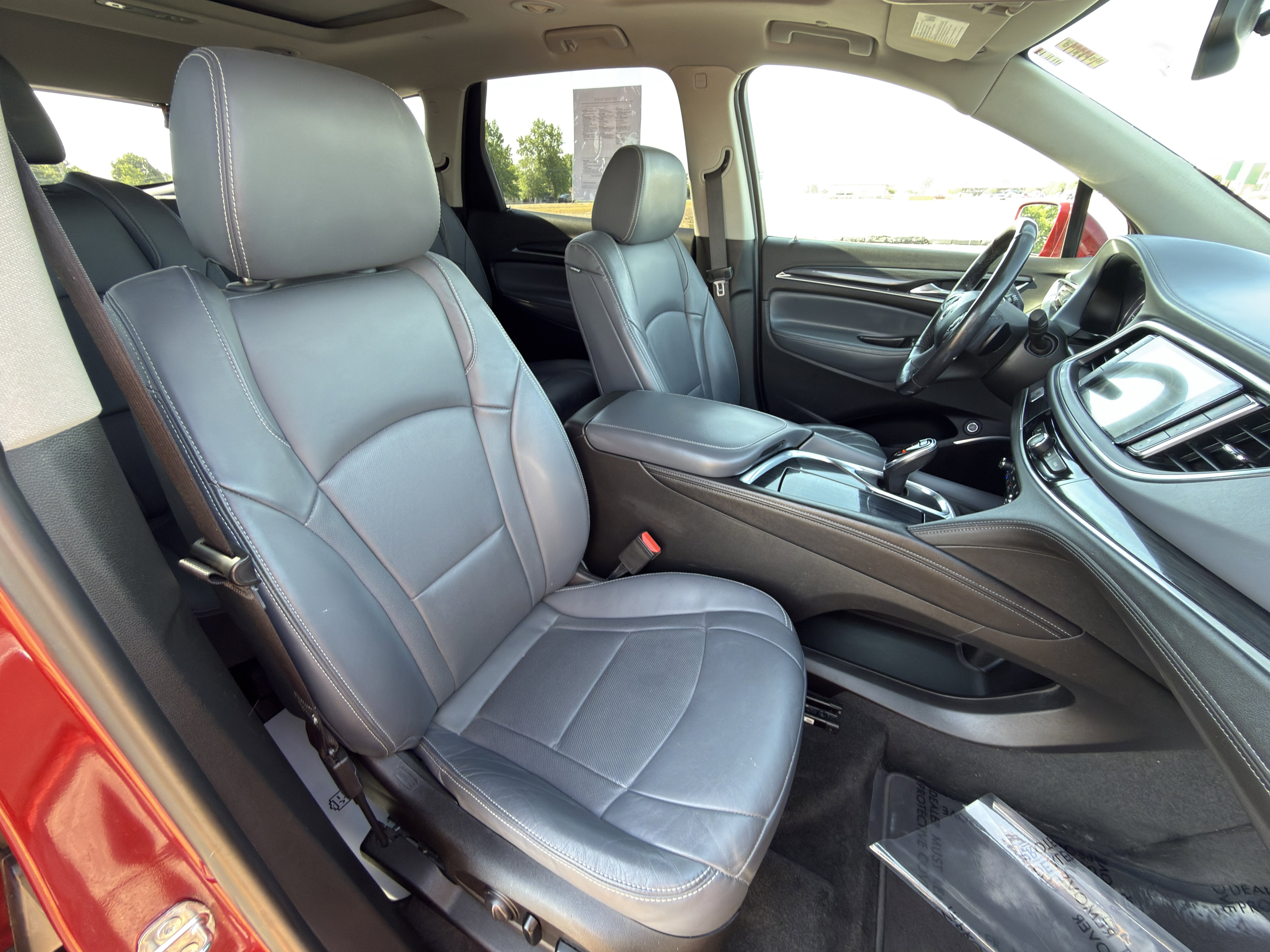 Used 2019 Buick Enclave Premium AWD/4WD image 12