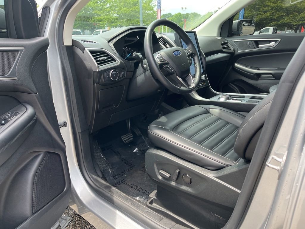 Used 2022 Ford Edge SEL AWD/4WD image 11