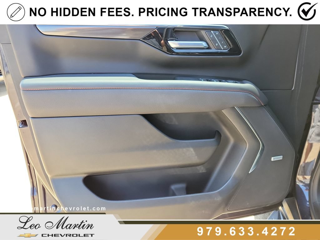Used 2025 Chevrolet Tahoe RST w/ Advanced Technology Package AWD/4WD image 19