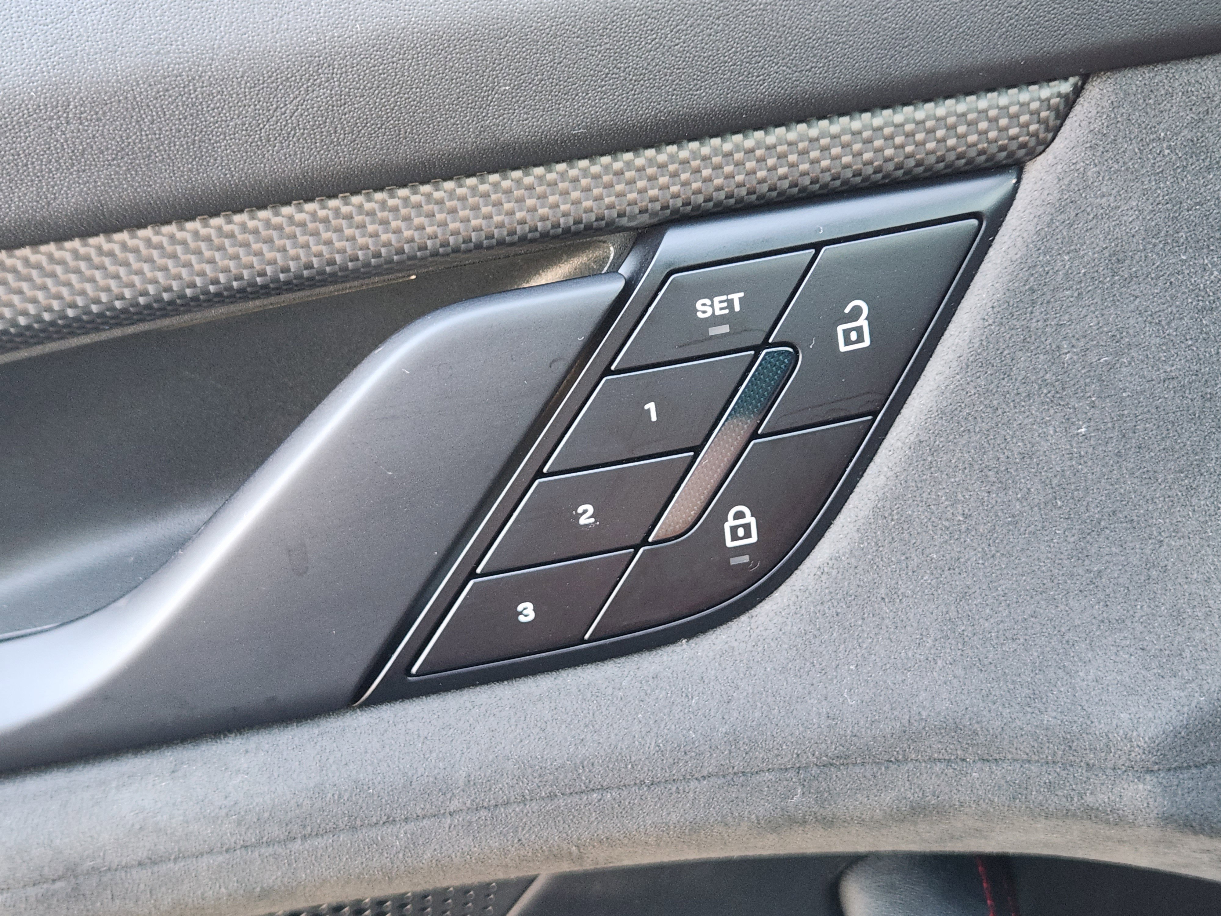 Used 2023 Porsche Taycan GTS image 24