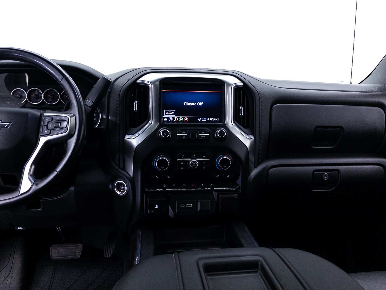 Used 2020 Chevrolet Silverado 1500 LT Trail Boss AWD/4WD image 14
