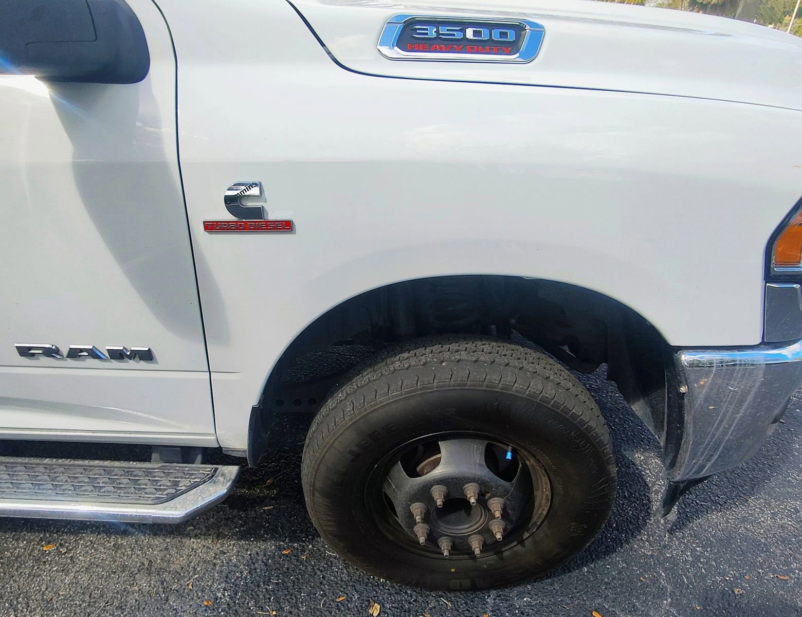 Used 2023 RAM 3500 Big Horn w/ Level 1 Equipment Group image 14