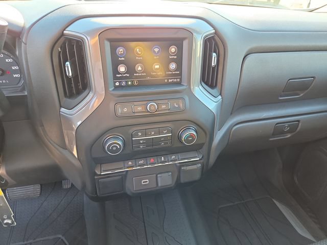 Used 2020 Chevrolet Silverado 1500 Custom w/ Custom Value Package AWD/4WD image 18