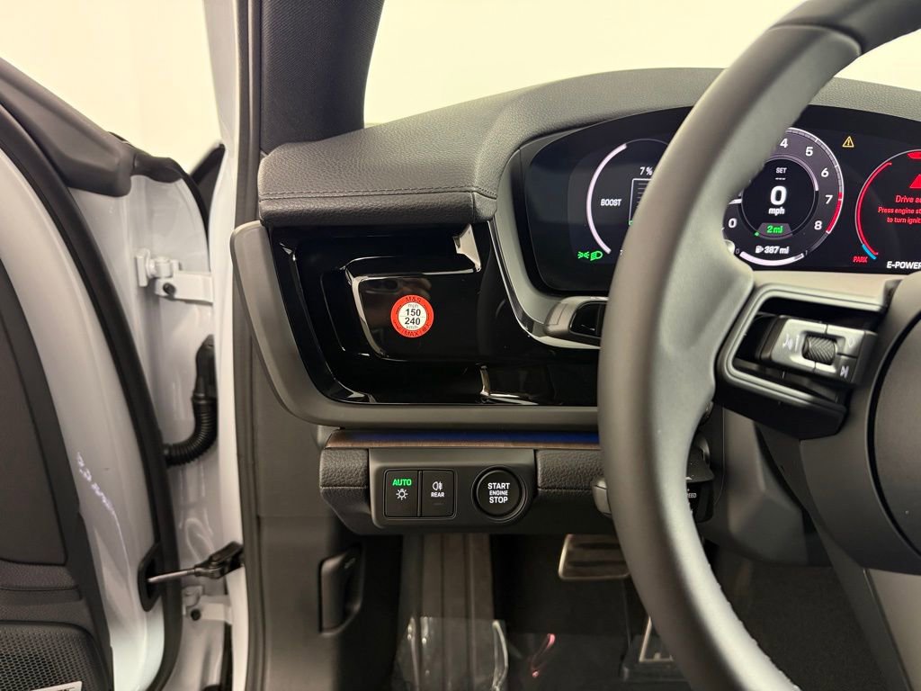 Certified 2026 Porsche Panamera 4S image 28