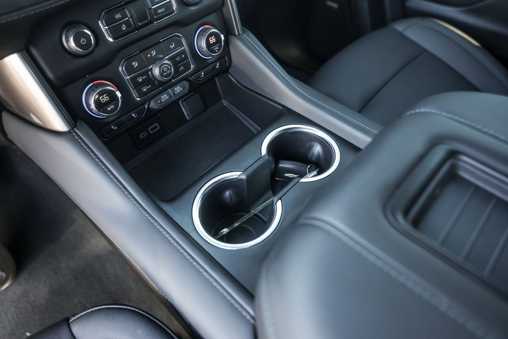 Used 2024 Chevrolet Tahoe LT w/ Luxury Package image 21