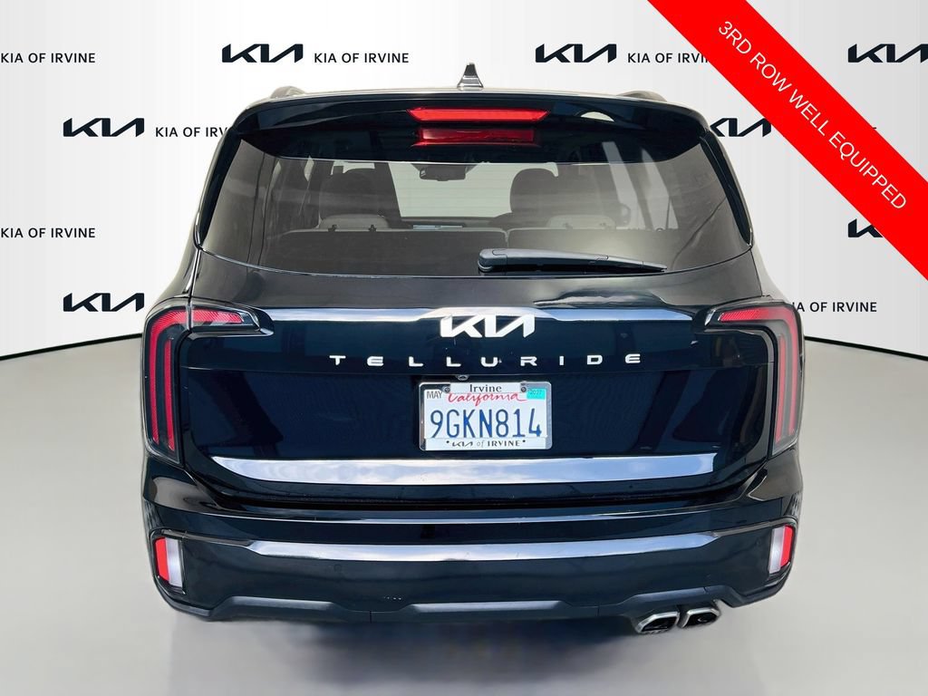 Certified 2023 Kia Telluride EX w/ EX Captain's Chair Package FWD image 7
