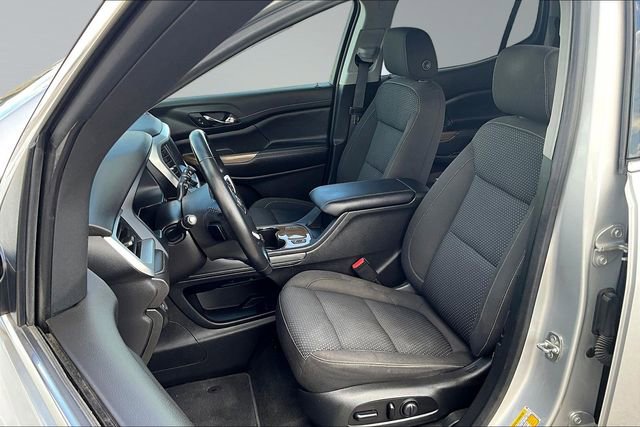 Used 2020 GMC Acadia SLE w/ Driver Convenience Package FWD image 22