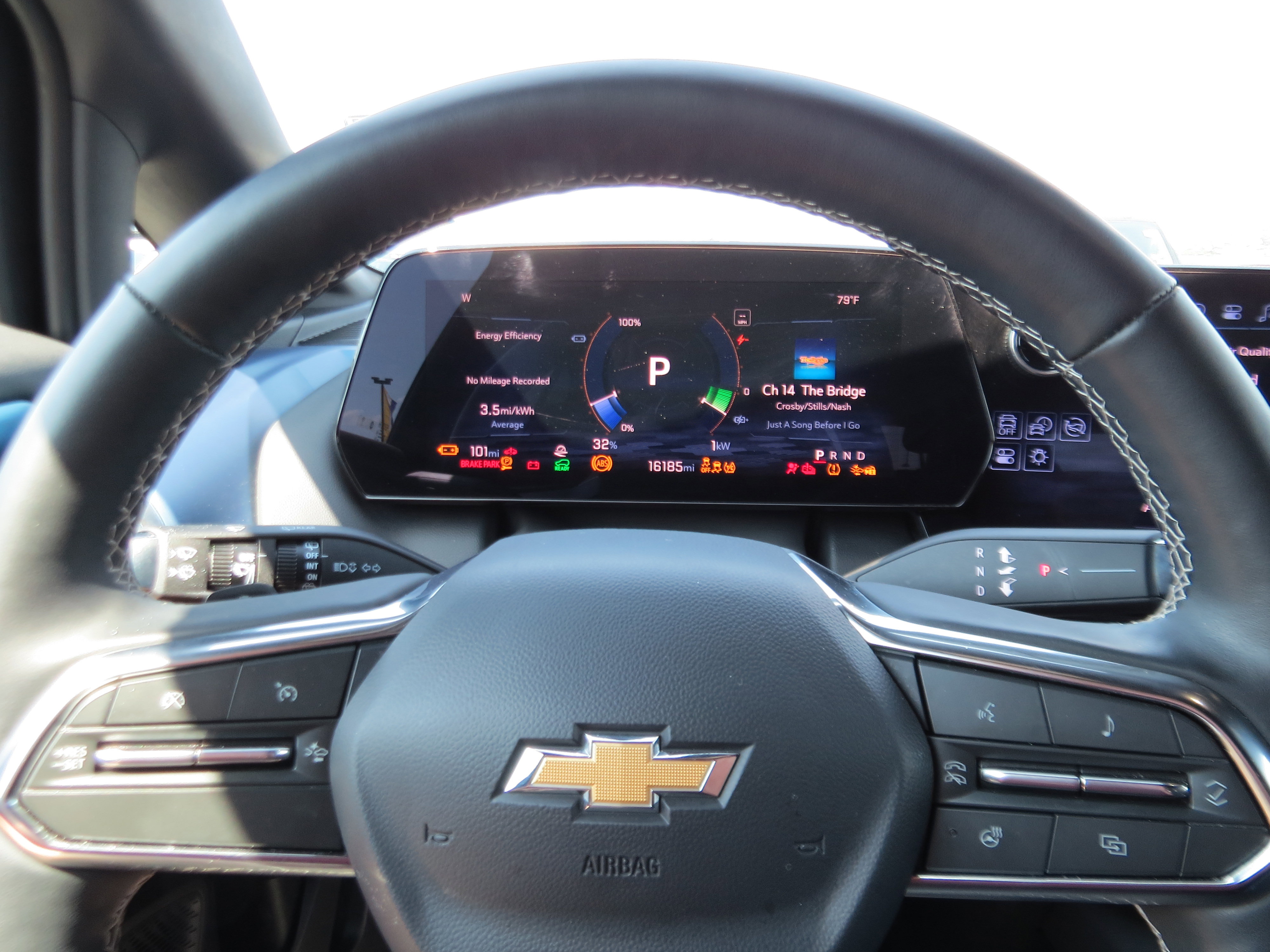 Used 2025 Chevrolet Equinox EV LT w/ Convenience Package FWD image 19