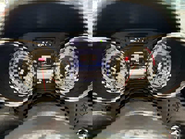 Used 2016 Mercedes-Benz SLK 300 image 10