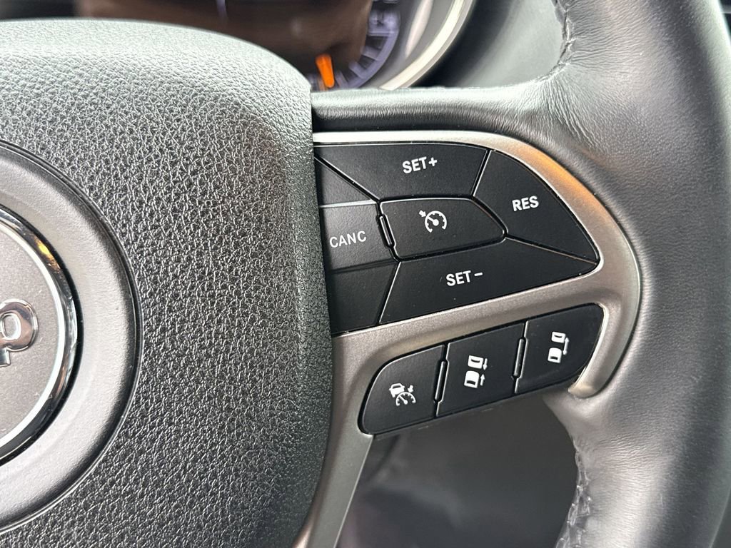 Used 2018 Jeep Grand Cherokee High Altitude image 27