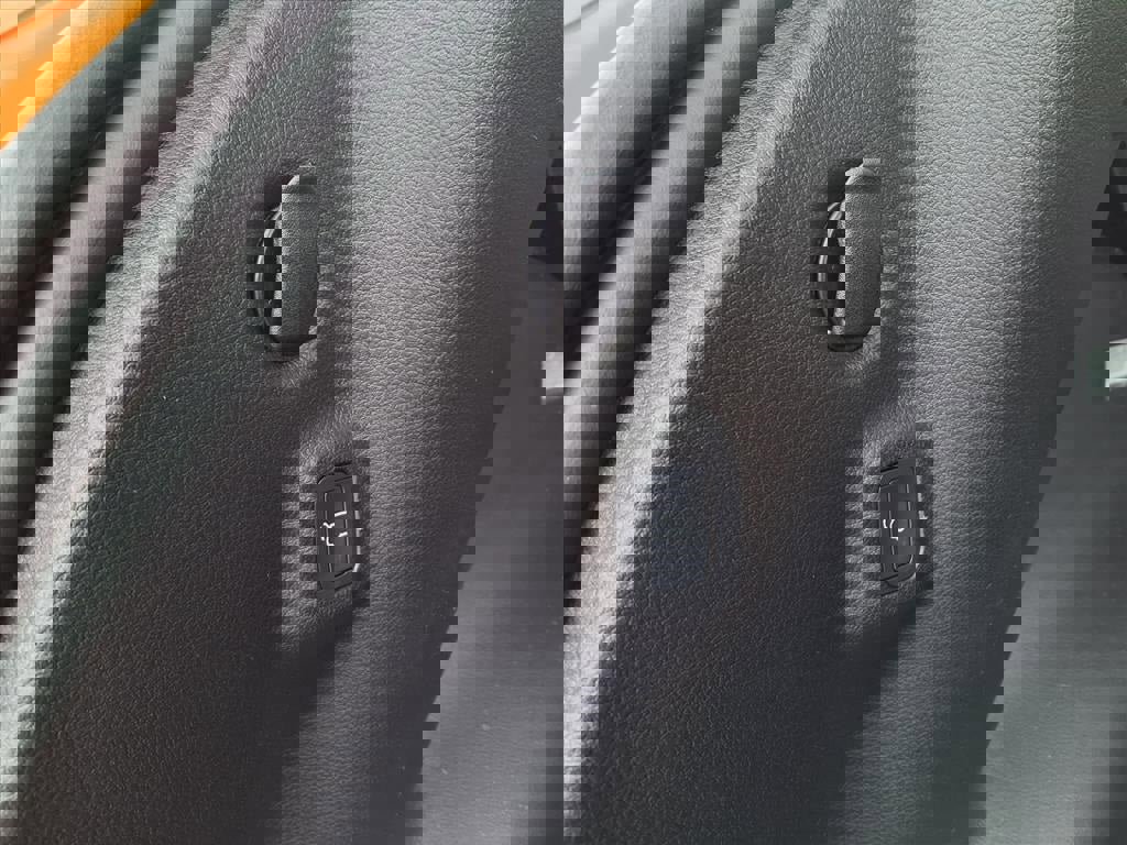 New 2026 Jeep Compass Latitude image 8