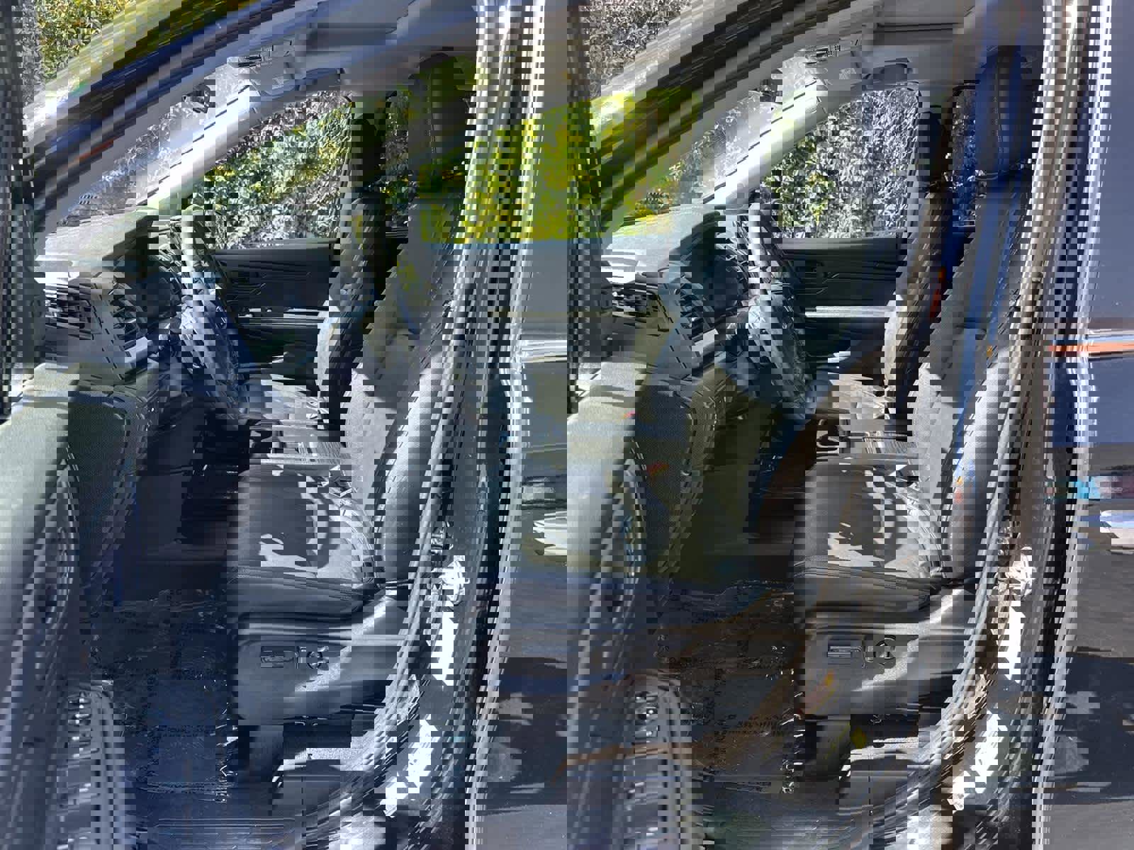 Used 2023 Honda Odyssey EX-L image 11