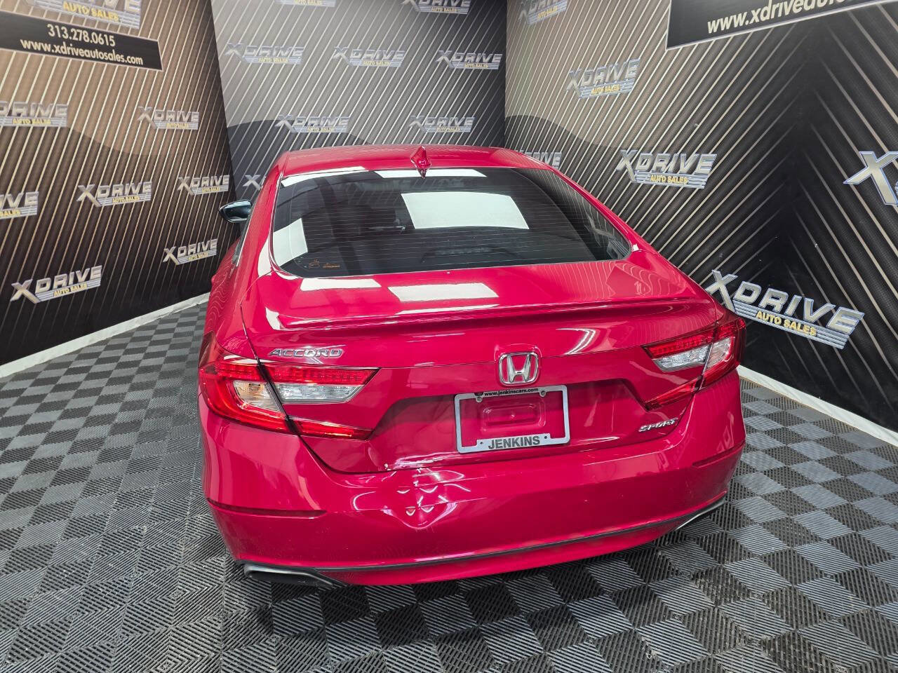 Used 2019 Honda Accord Sport image 12