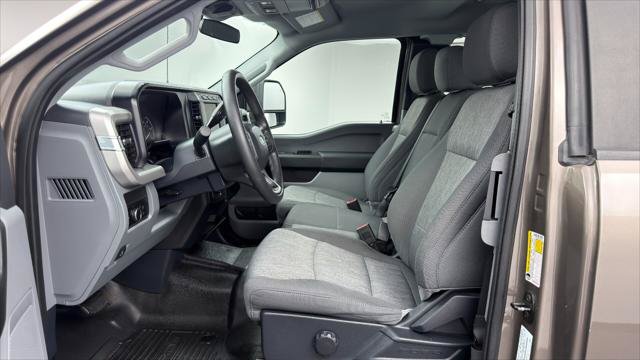 Used 2023 Ford F250 XL RWD image 14