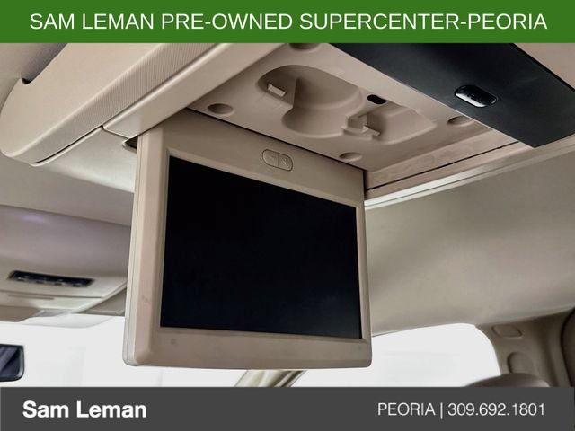 Used 2014 Chrysler Town & Country Touring-L w/ Driver Convenience Group FWD image 23