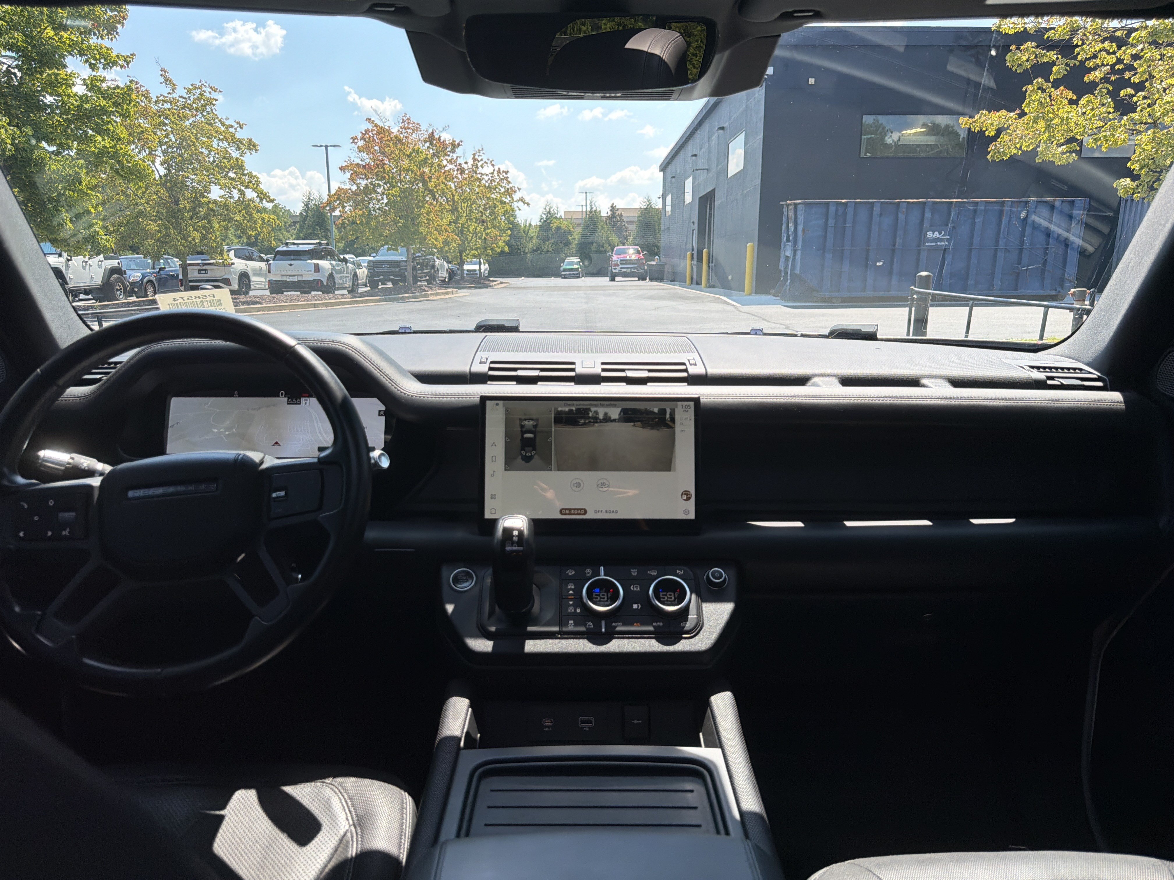 Used 2022 Land Rover Defender 110 X-Dynamic HSE AWD/4WD image 44